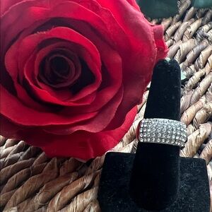 Elegant Silver Crystal Ring